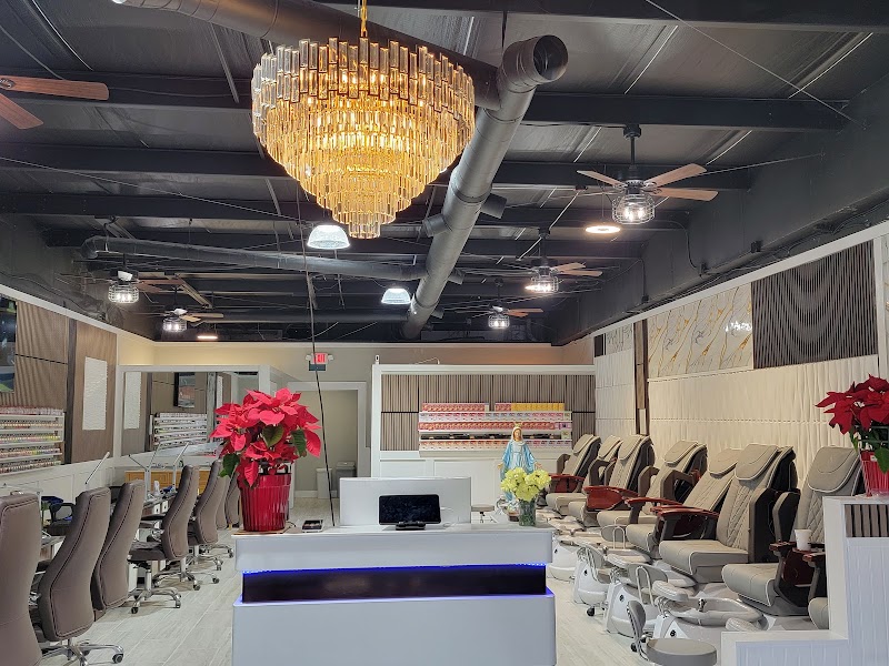 Nail Tran and Spa luxury interior with crystal chandelier